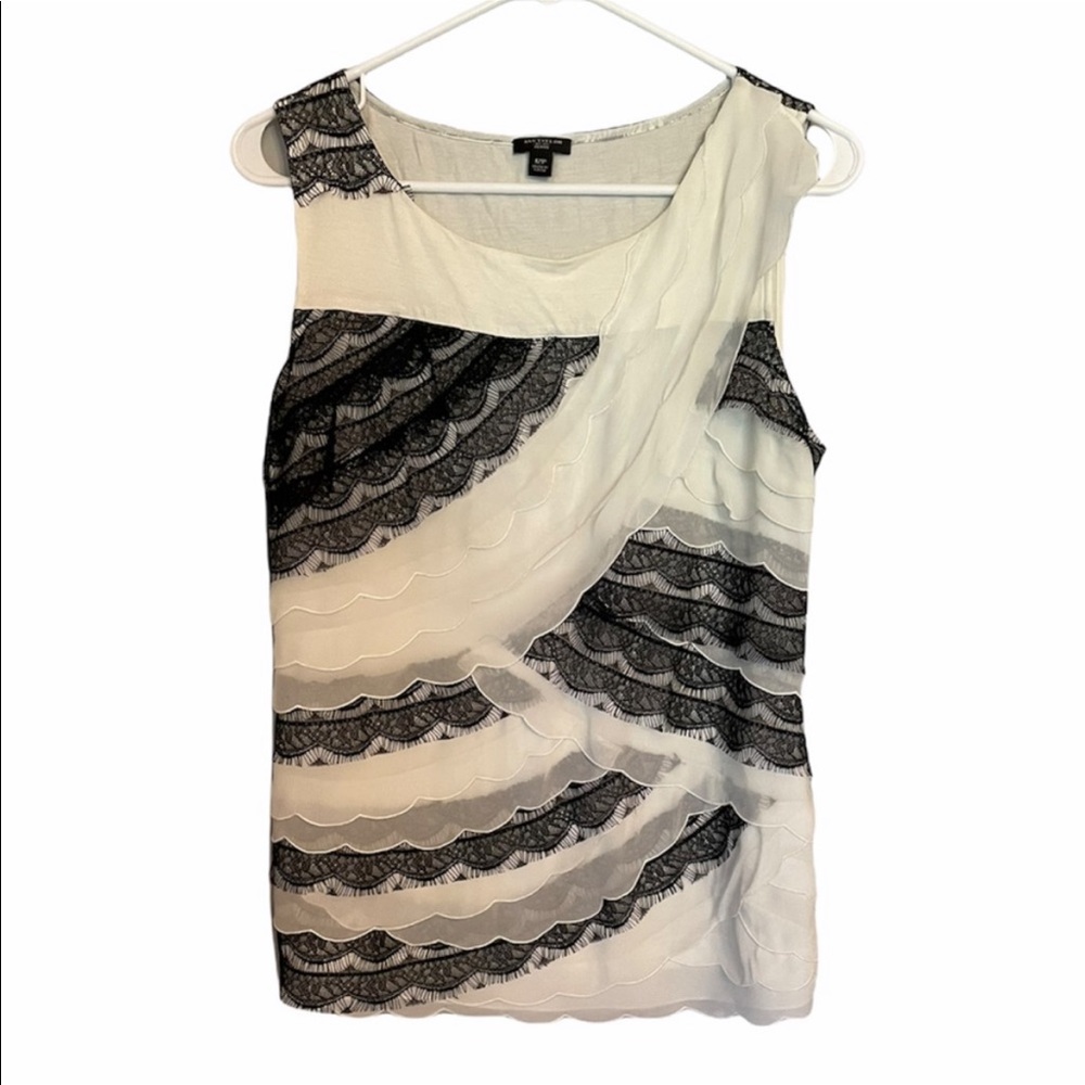 Ann Taylor Petite Black and White Tank Sleeveless Blouse Lace Overlay Size 12P